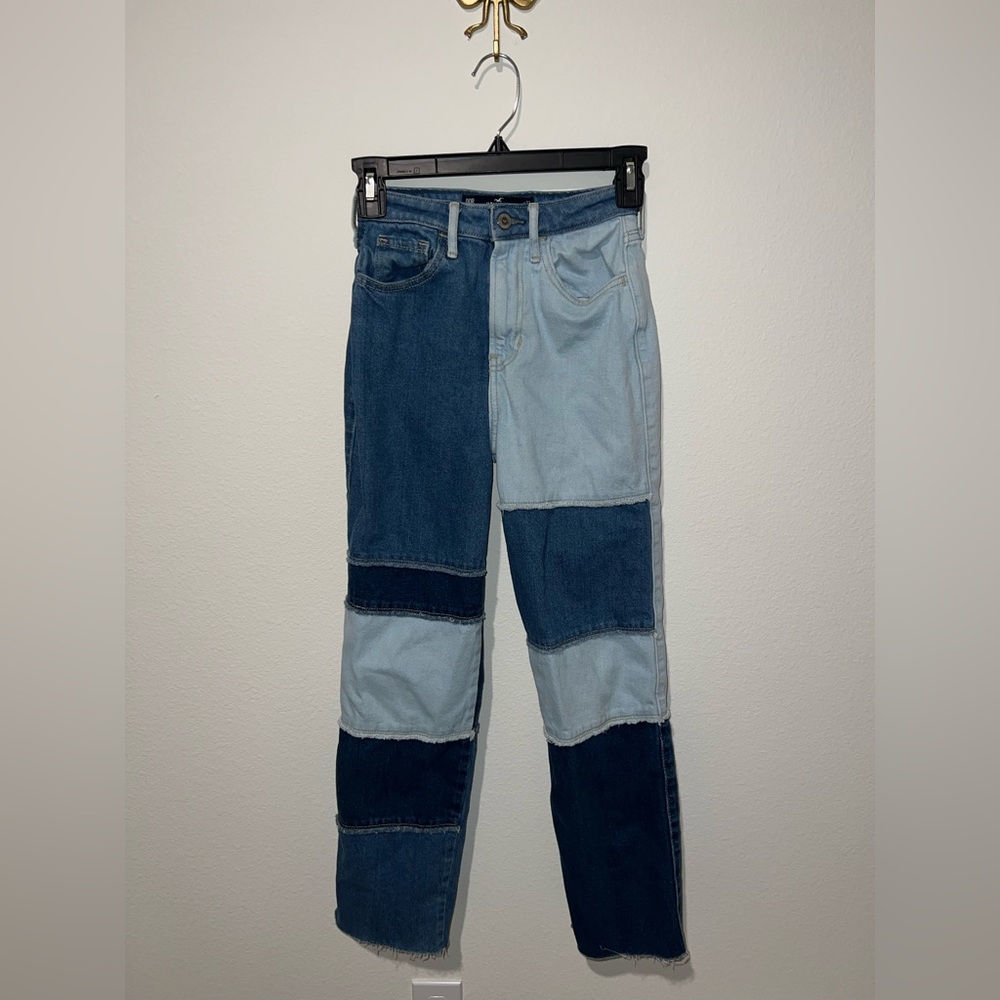 Hollister Ultra High rise Vintage Straight leg Patchwork Denim Jeans Size 00R